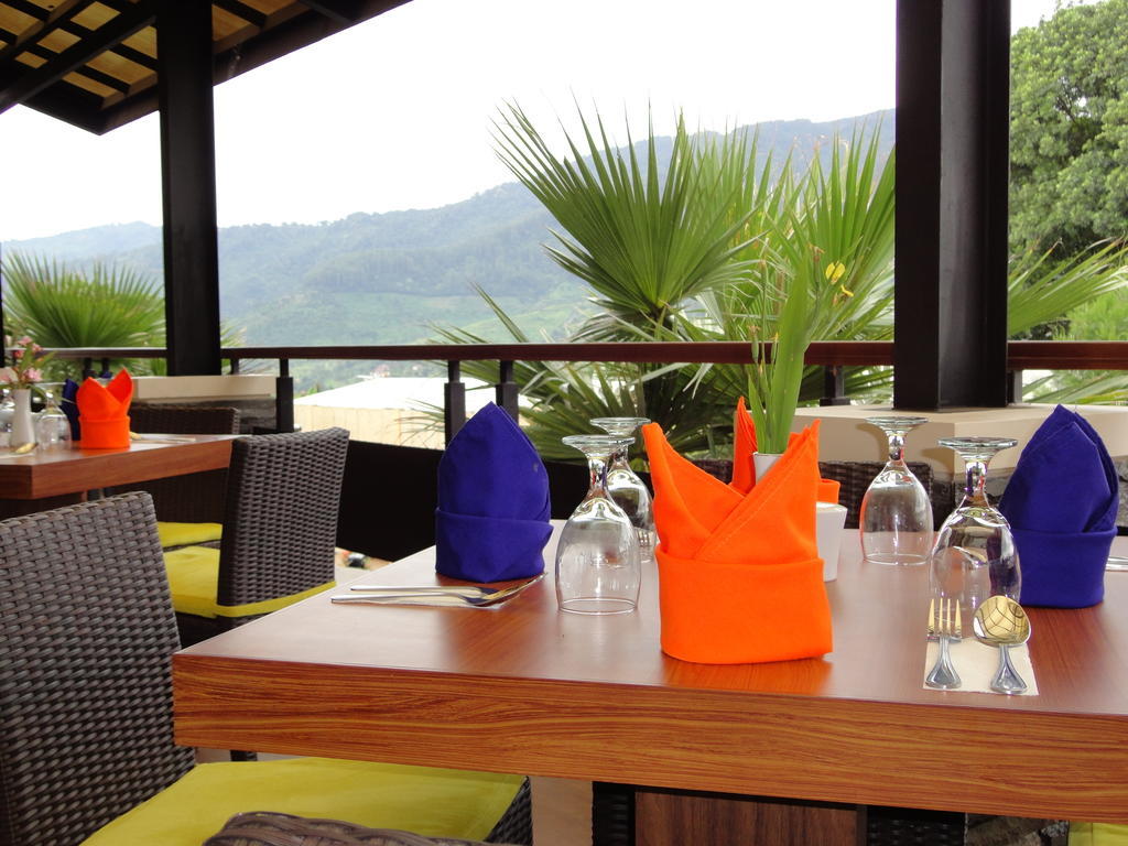 The Rizen Hotel Cisarua Ngoại thất bức ảnh