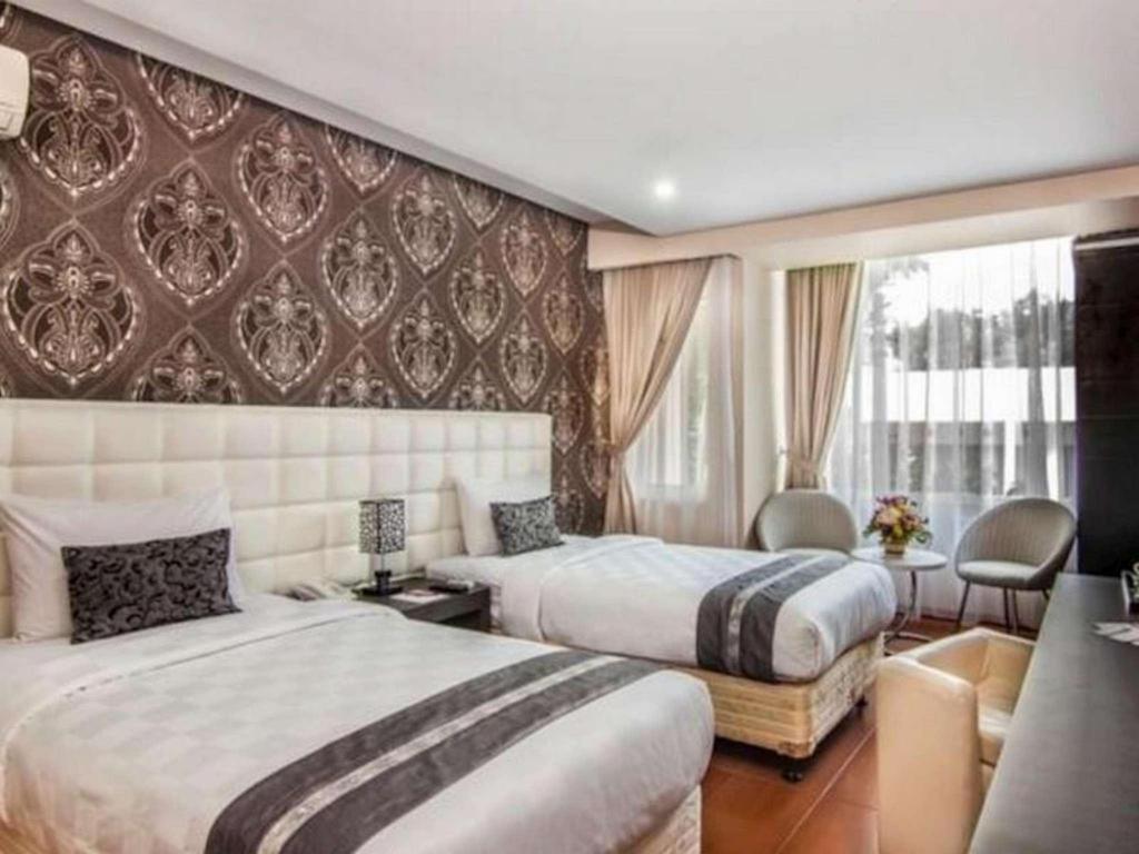 The Rizen Hotel Cisarua Ngoại thất bức ảnh