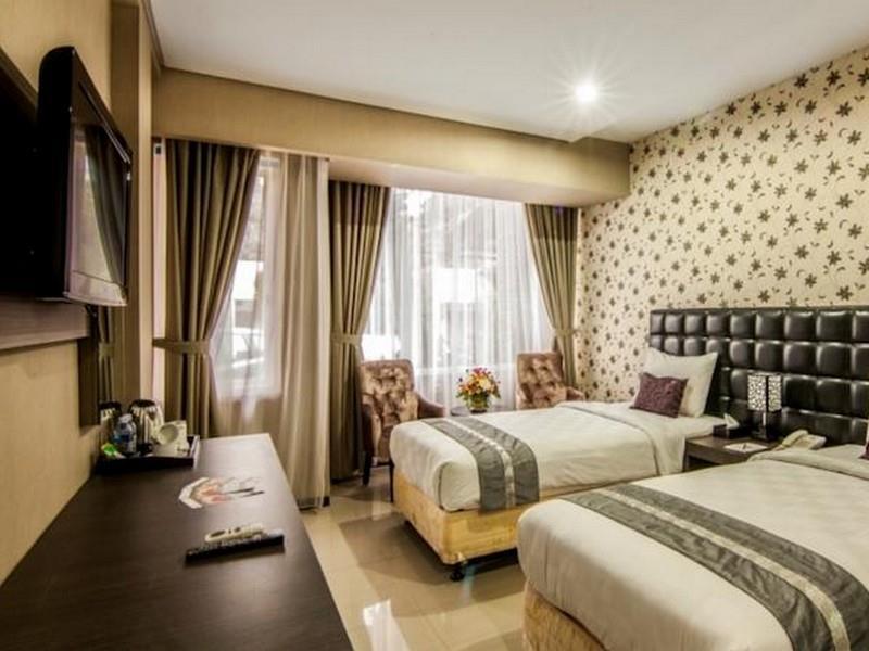 The Rizen Hotel Cisarua Ngoại thất bức ảnh