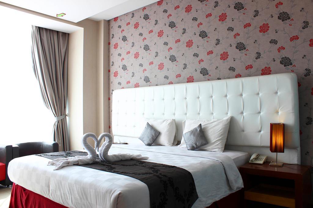 The Rizen Hotel Cisarua Ngoại thất bức ảnh
